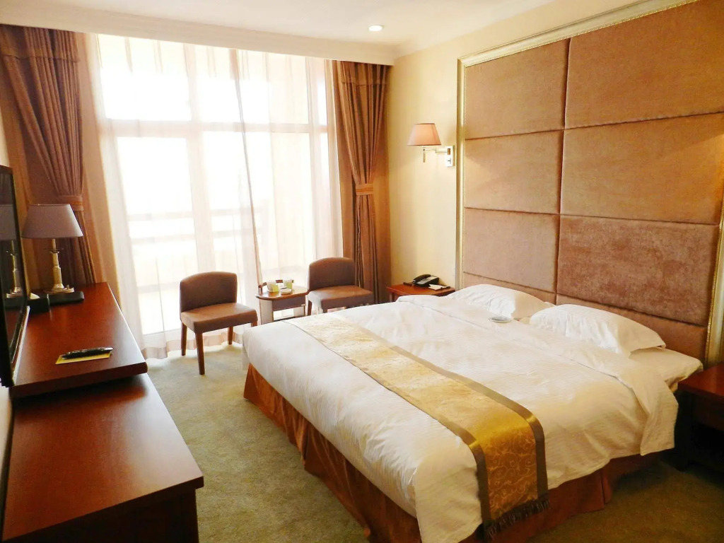 Haiyang Yujia Hotel