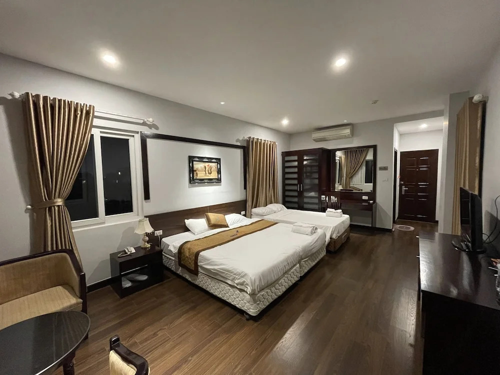 Bay Luxury Hanoi Hotel - No 9 Nguyen Truong To