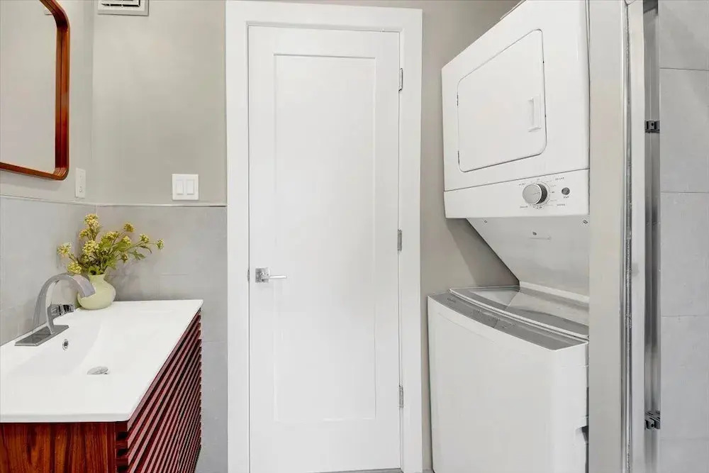 Modern Comfort in the Heart of NYC
