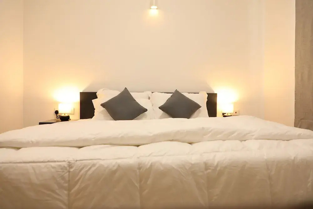 Impeccable 2-bed Apartment in Astoria- Colombo 3