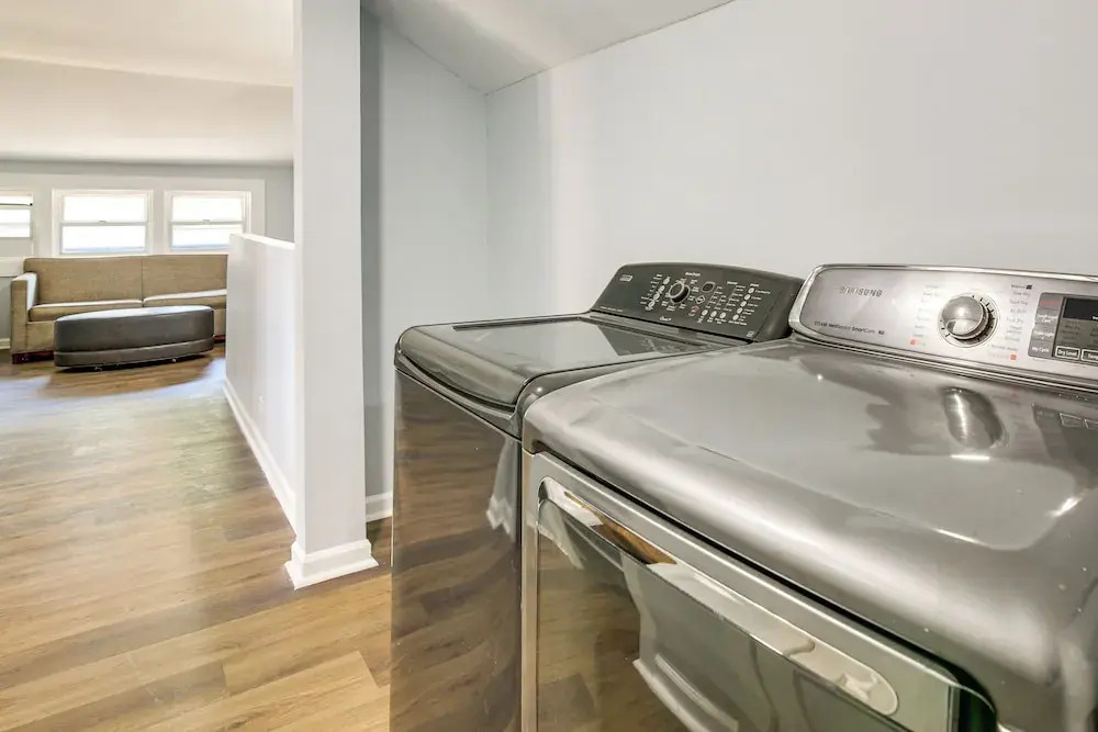 Midtown Home Near BBQ & Overton Park!