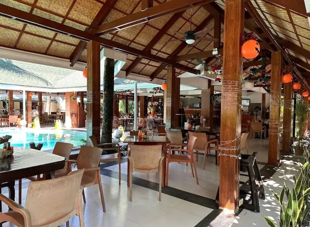 Paradise Station 3 Garden Boracay Resort by JustGoFun