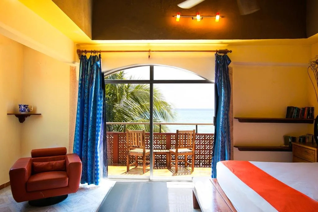 Fusion Beach Hotel