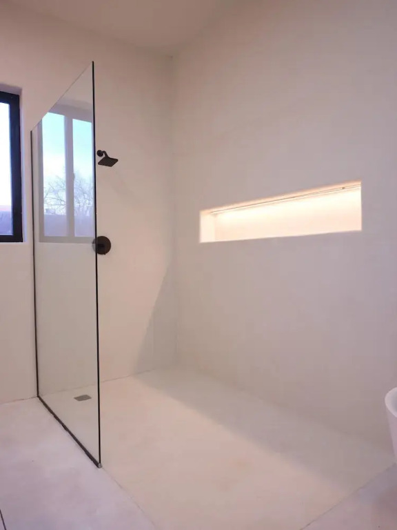 The Nicho House: 4BD Ultra-Modern Adobe: Walk to Plaza
