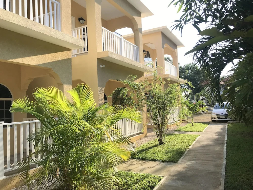 Sommerville Resorts
