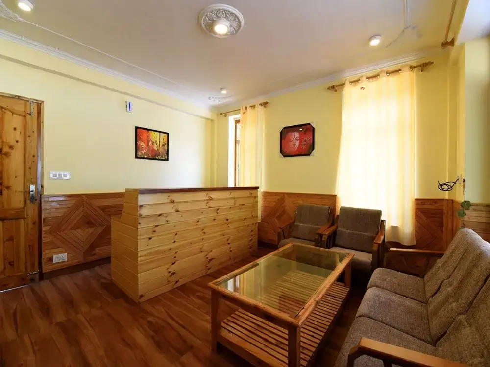 OYO 14583 Home Mountain View 2BHK Shanag