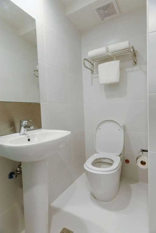 Aurum One Makati