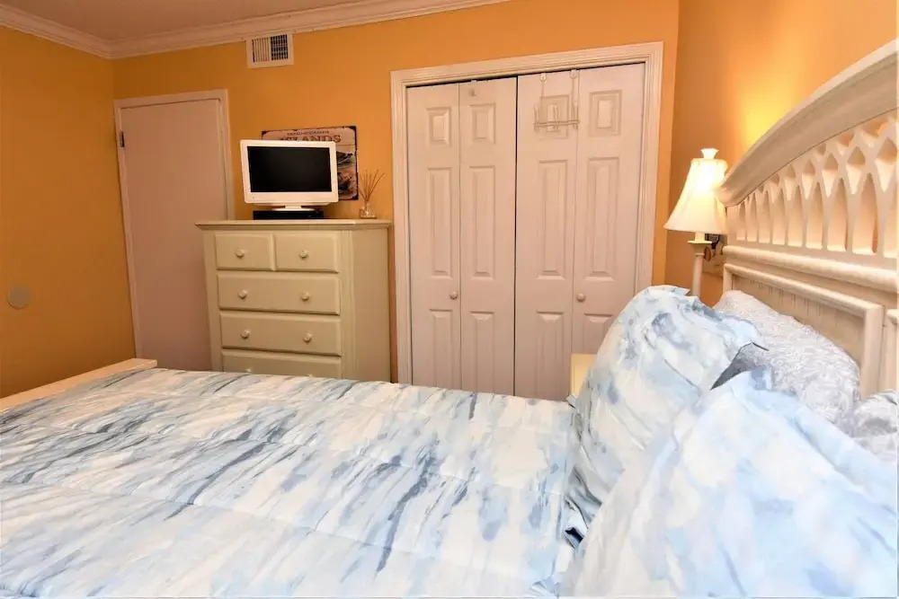 Sea Breeze 311 by Bender Vacation Rentals