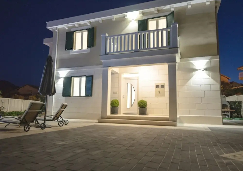 Villa Kami