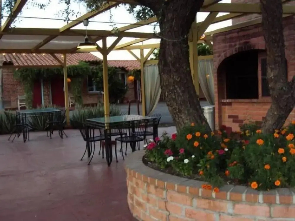 La Siesta Motel