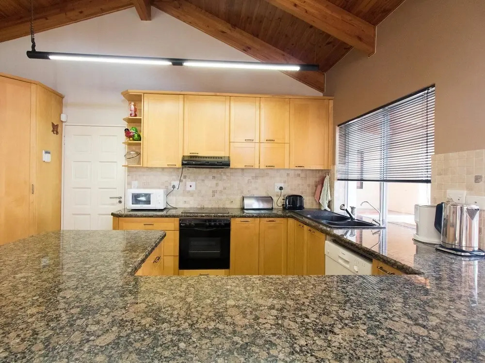 Clivia House, Gordons Bay