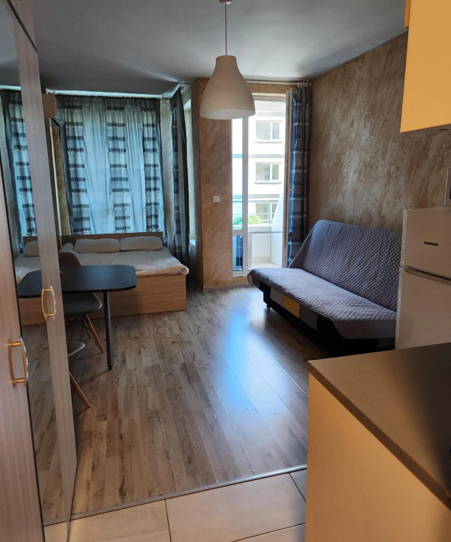 Colonel apartment 953