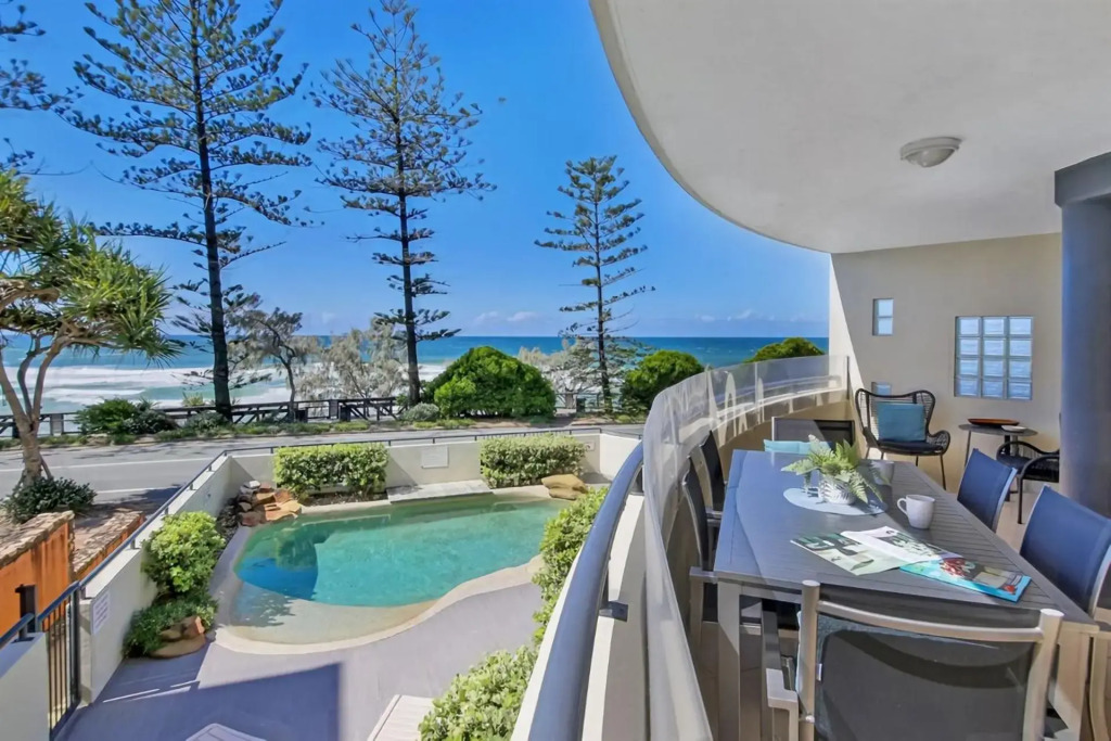 Unit 2 'The Rocks', Coolum Beach