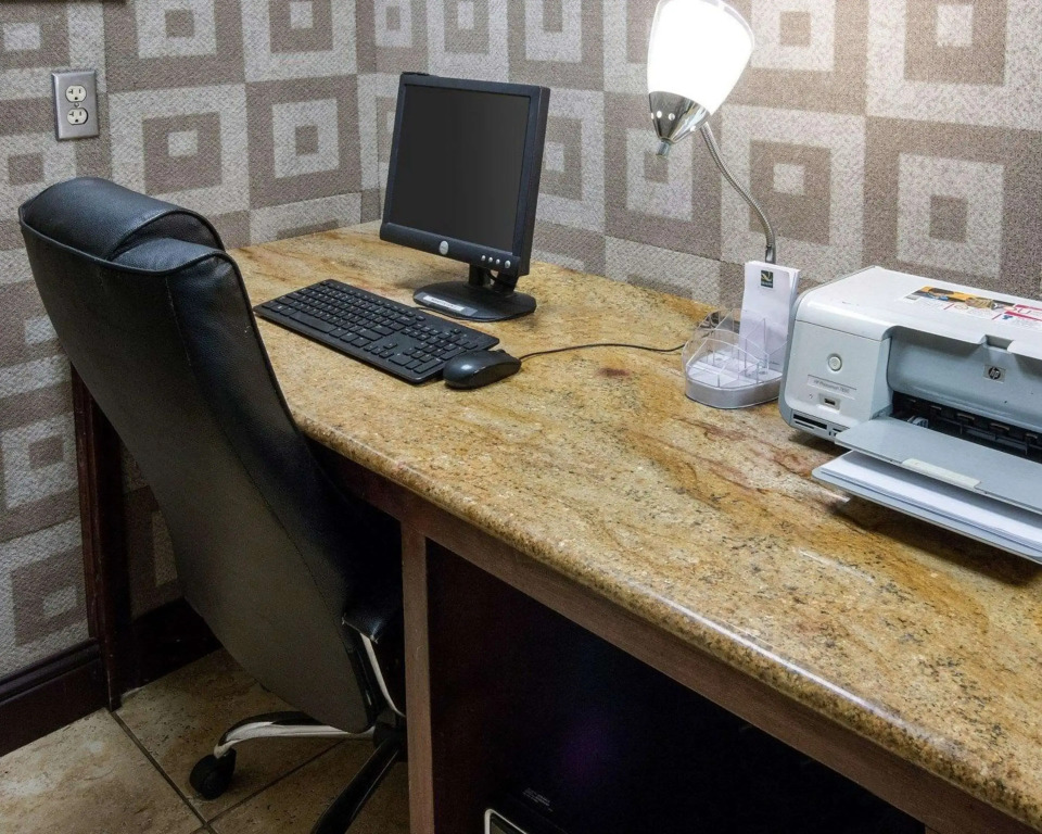 Quality Inn Shreveport Airport