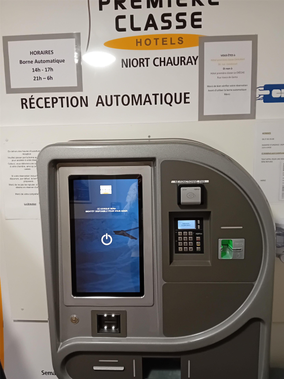 Premiere Classe Niort Est - Chauray