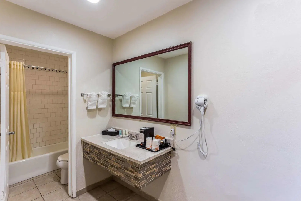 Quality Inn Escondido San Diego North County