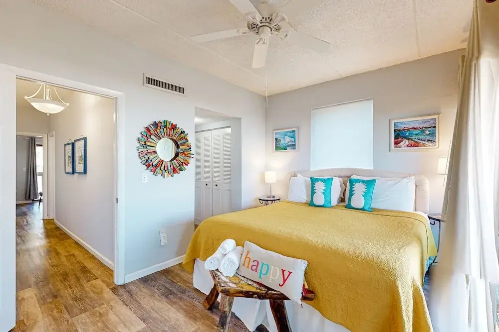 Oceanfront Condo With Resort Amenities, Beach Access and Pool