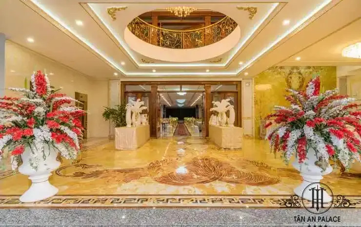 Tan An Palace Hotel & Serviced Apartment