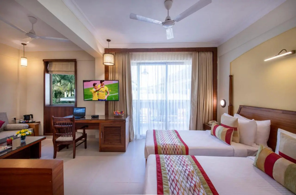Sea Breeze Sarovar Portico Varca Goa