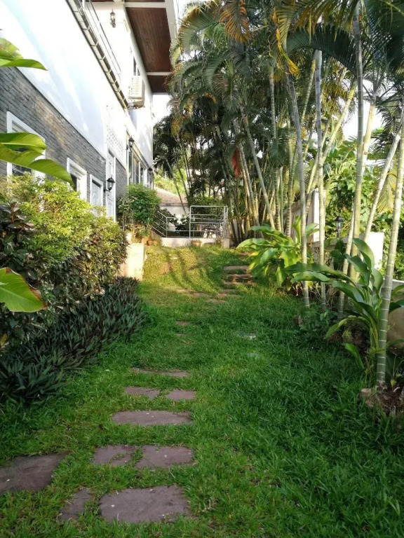 ฺBaan Waru seaview villa