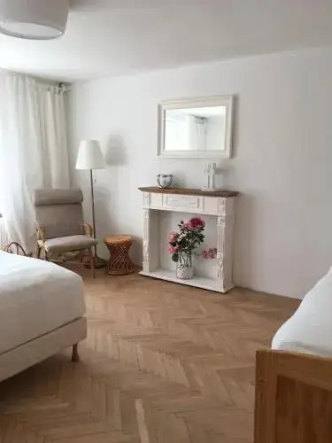 Humpolec Apartment & Resort