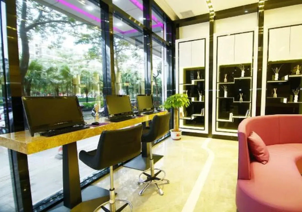 Boli Hotel