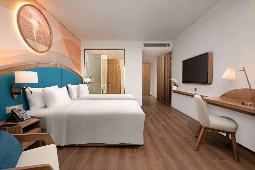 Wyndham Garden Sonasea Van Don