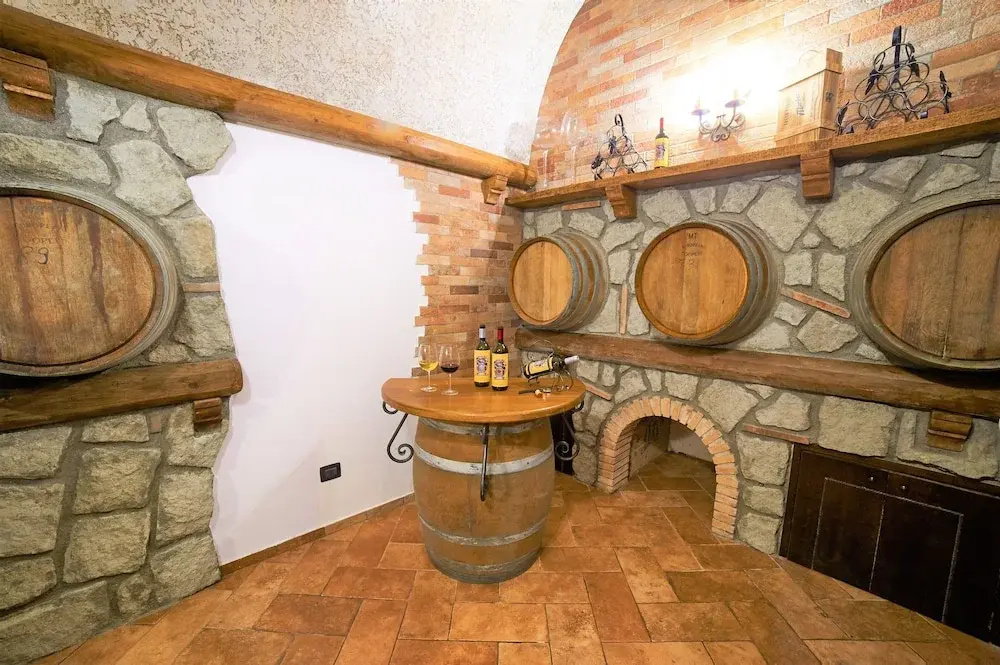 Villa on top of a Hill With an Enchanting View of Lake Bolsena