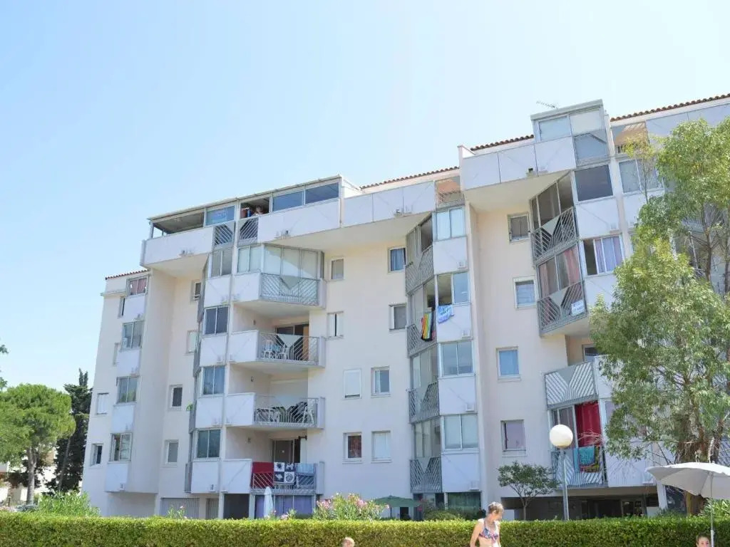 Appartement Le Grau-du-Roi, 2 pièces, 4 personnes - FR-1-250-146