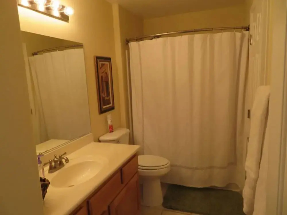 Doug And Vickie Barney 3 Bedroom Condo
