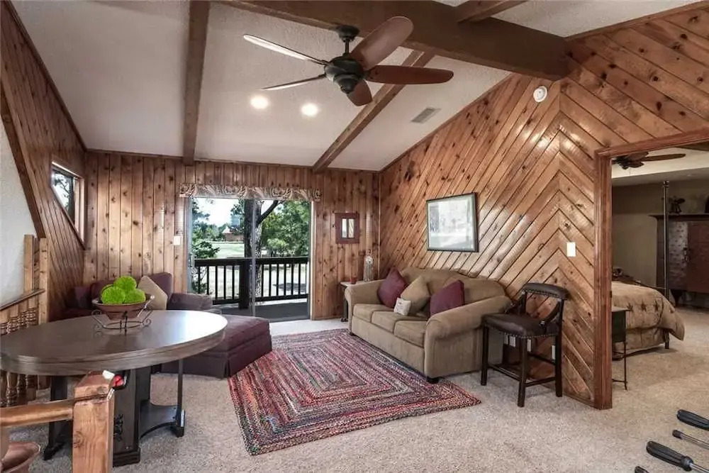 Majestic Retreat - Four Bedroom Cabin