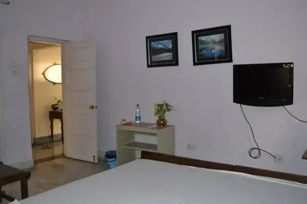 Bose Unique Guest House