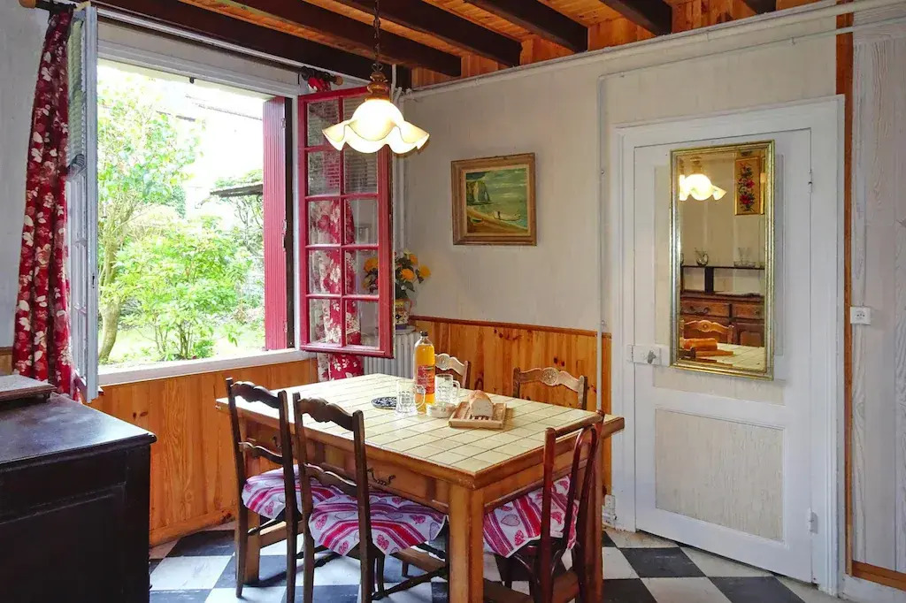 Semi-Detached House, Etretat