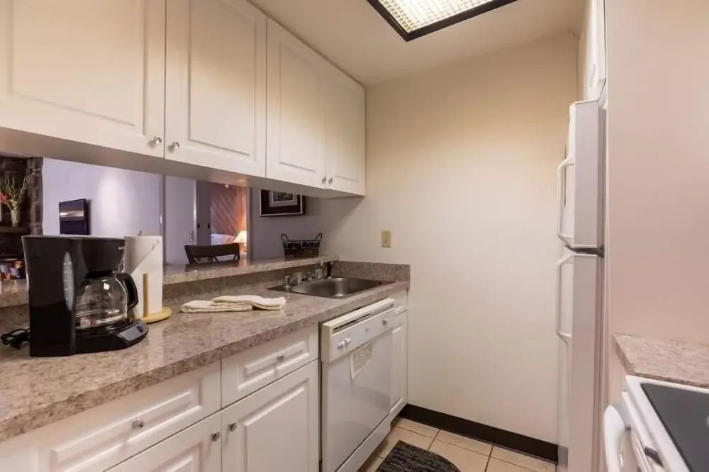 Vail Village condo walking distance to Gondola