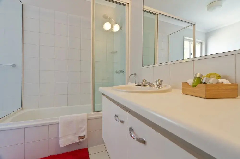 Noosa Sound Holiday Collection