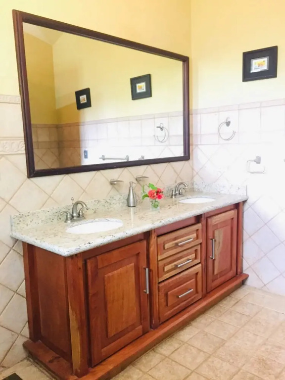 Villa Colibri At Beachfront Gated Community