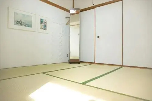 Spring Apartment Shinjuku