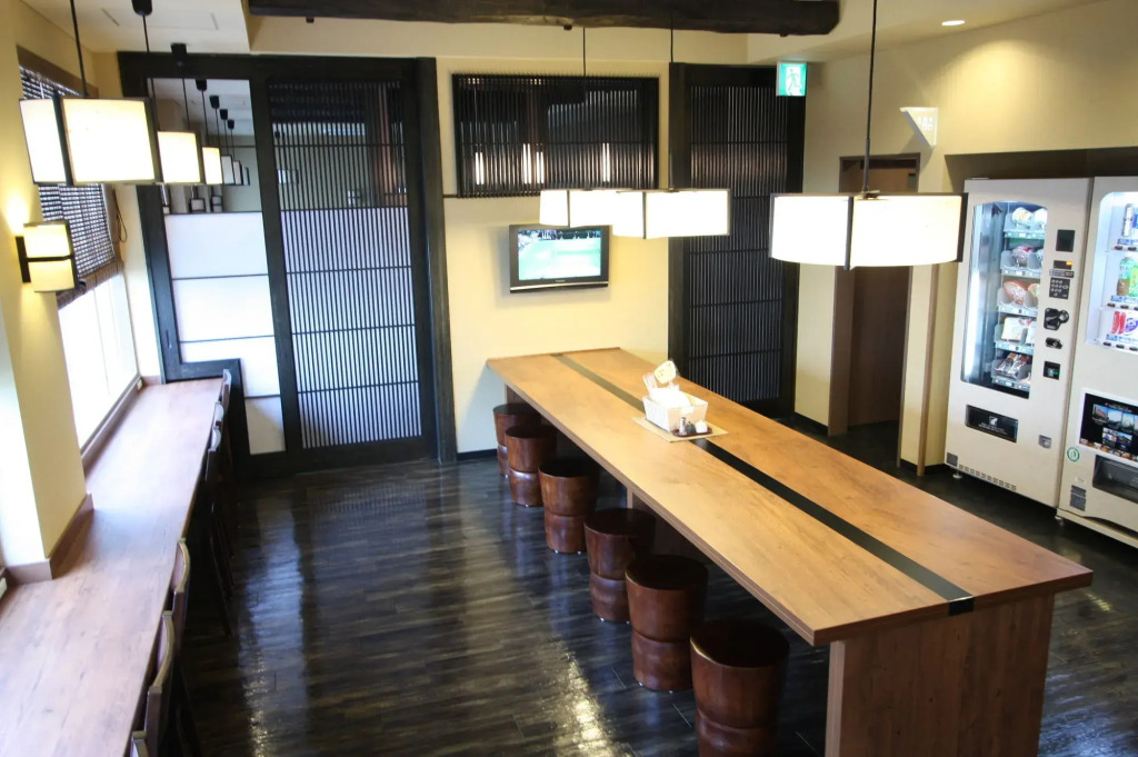Uozu Manten Hotel Ekimae