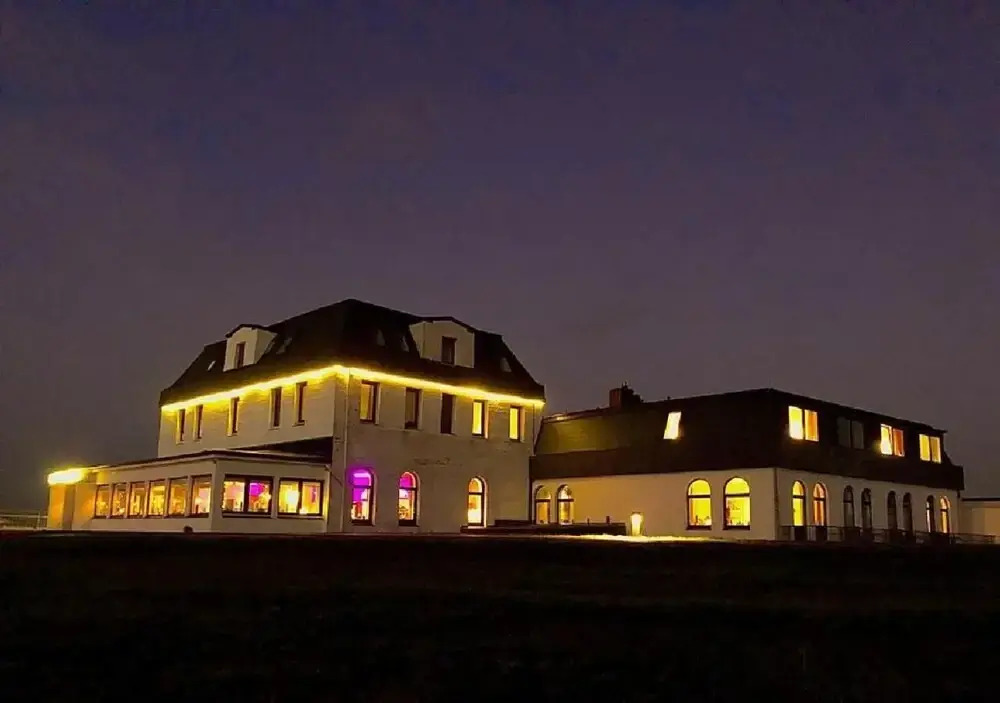 Strandhotel Dagebüll direkt an der Nordsee mit Restaurant