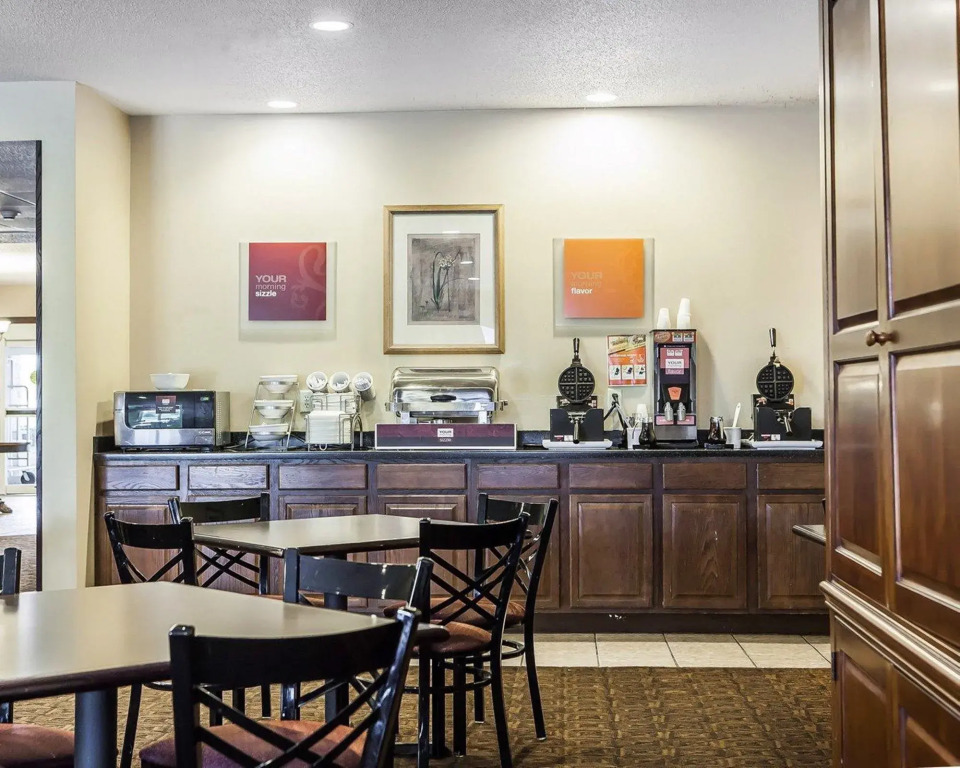 Comfort Suites Cedar Falls Industrial Park