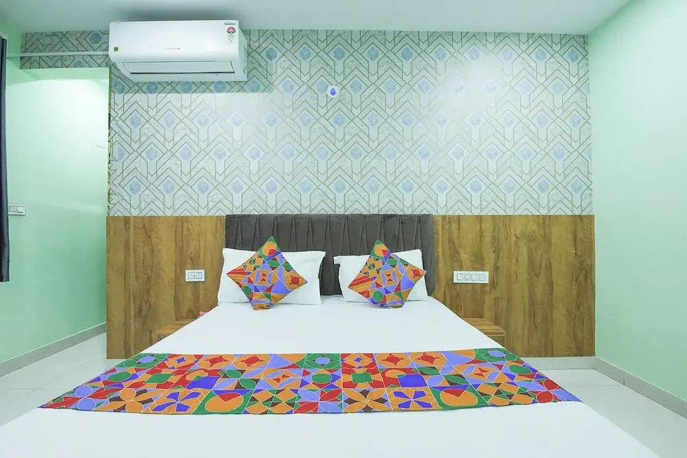 FabHotel Golden Comforts - Nr Shivaji Nagar