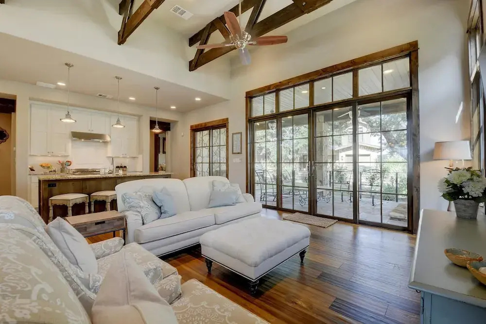 Spacious House At The Reserve At Lake Travis 3 Bedroom Home