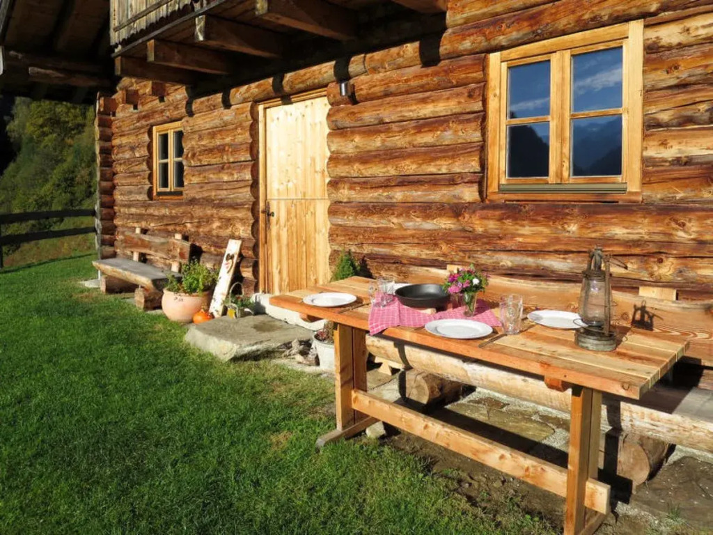 Sturmbachhutte (UTD110)