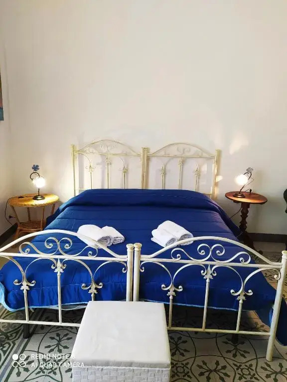 Agli Antichi Quartieri Apartments & Room
