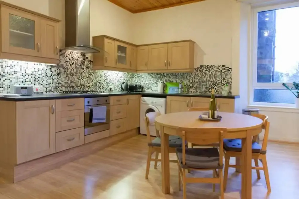 2 Bedroom Flat With Skyline Views