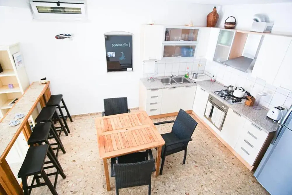 3 Bedroom Beach House with private sea access