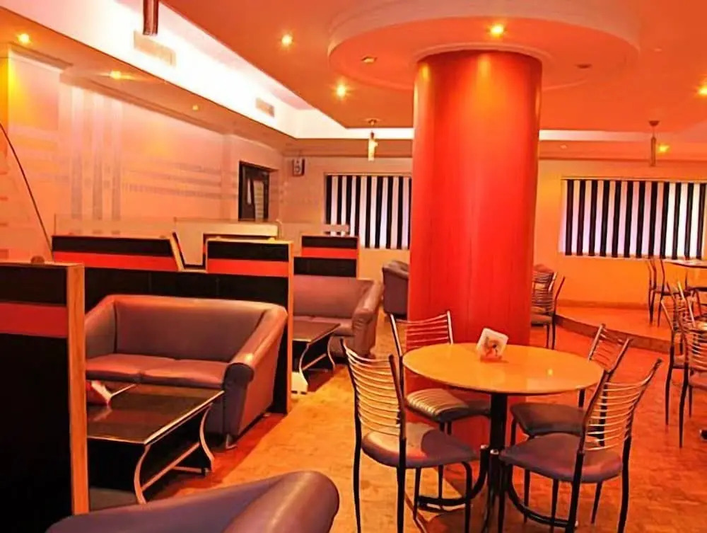 Hotel Atchaya