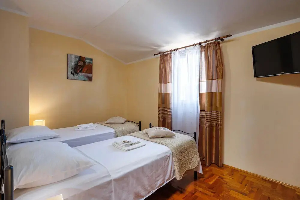 Pool Villa Divina