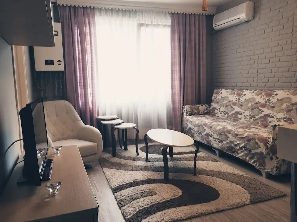 Kutluhan Suites