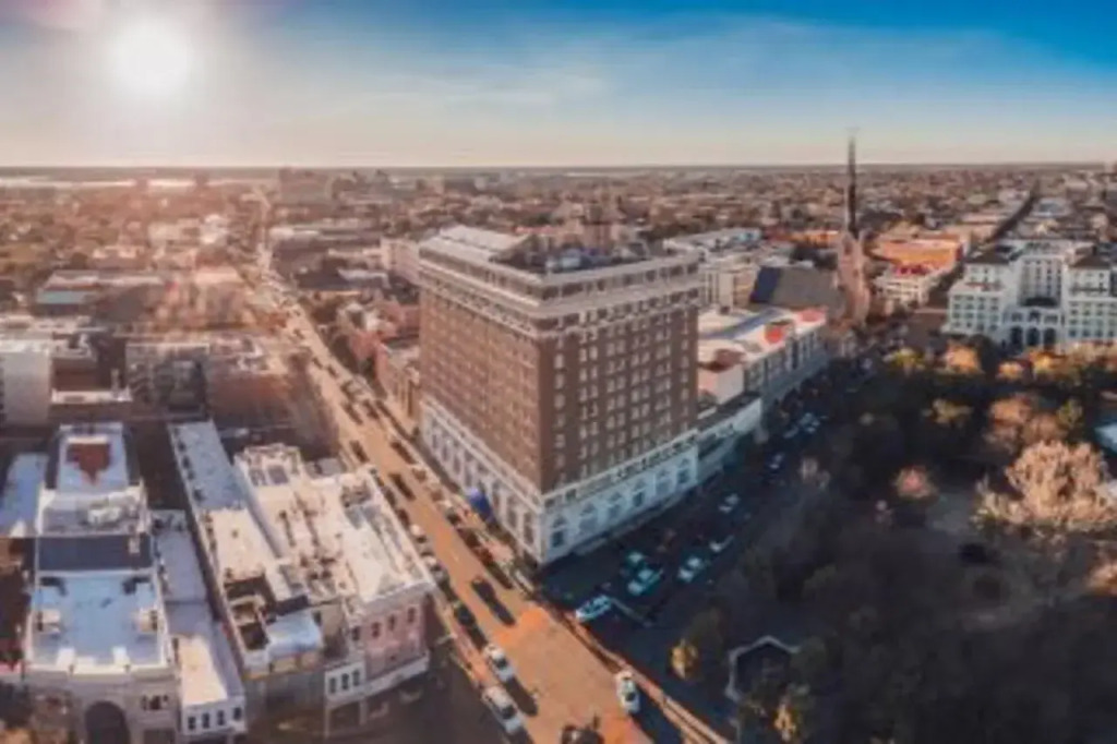 Francis Marion Hotel